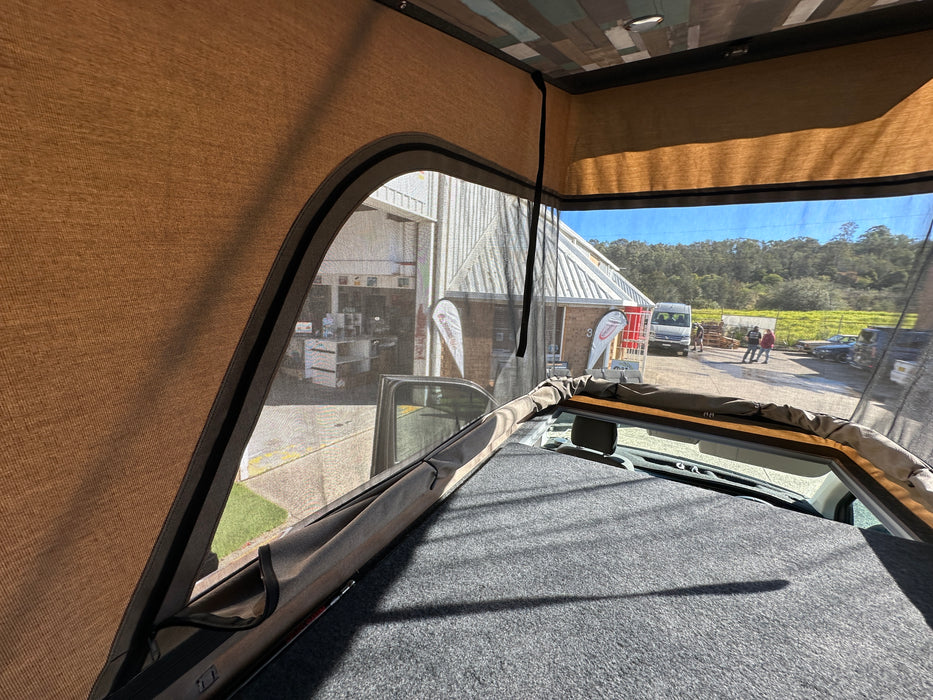 2024 VW TRANSPORTER TDI340 LWB T6.1 - MOJAVE BEIGE - [NEAR NEW]