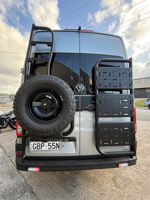 2025 4MOTION VOLKSWAGEN CRAFTER TDI410 MWB 3.88t - OYSTER SILVER METALLIC [USED]