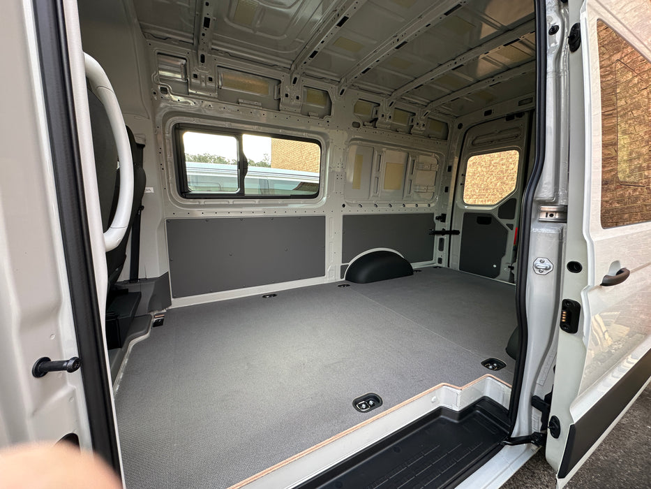 2025 VW CRAFTER 35 TDI410 MWB 4MOTION 3.88t - ASCOT GREY - [NEW]