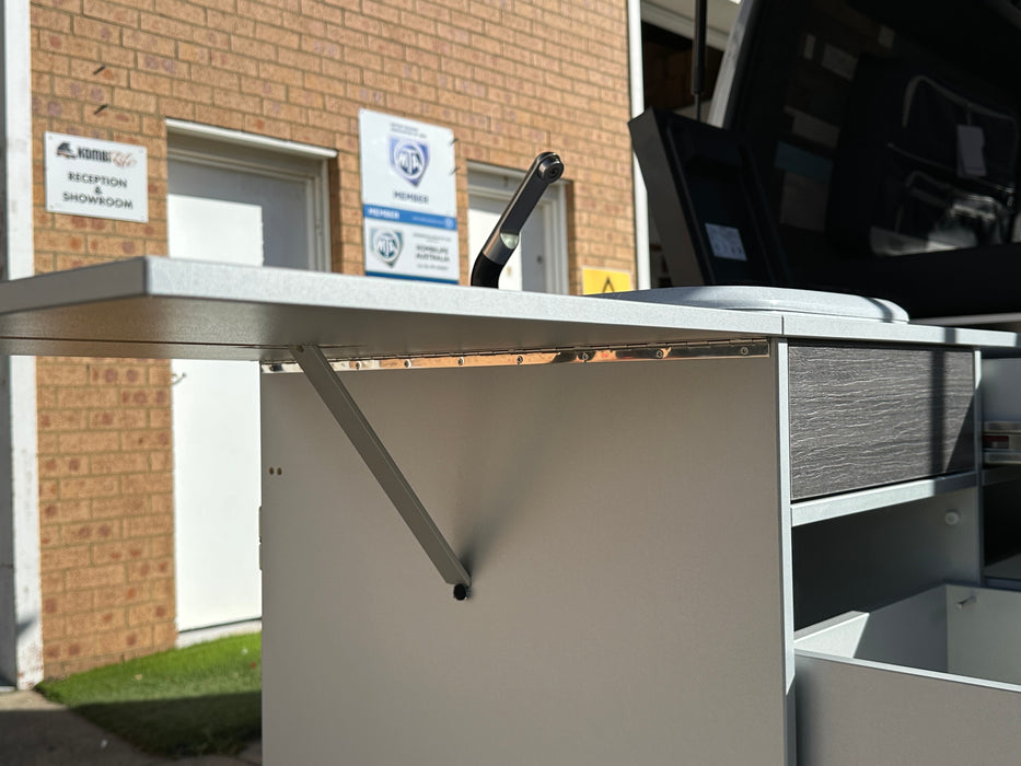 2024 VW TRANSPORTER TDI340 LWB T6.1 - MOJAVE BEIGE - [NEAR NEW]