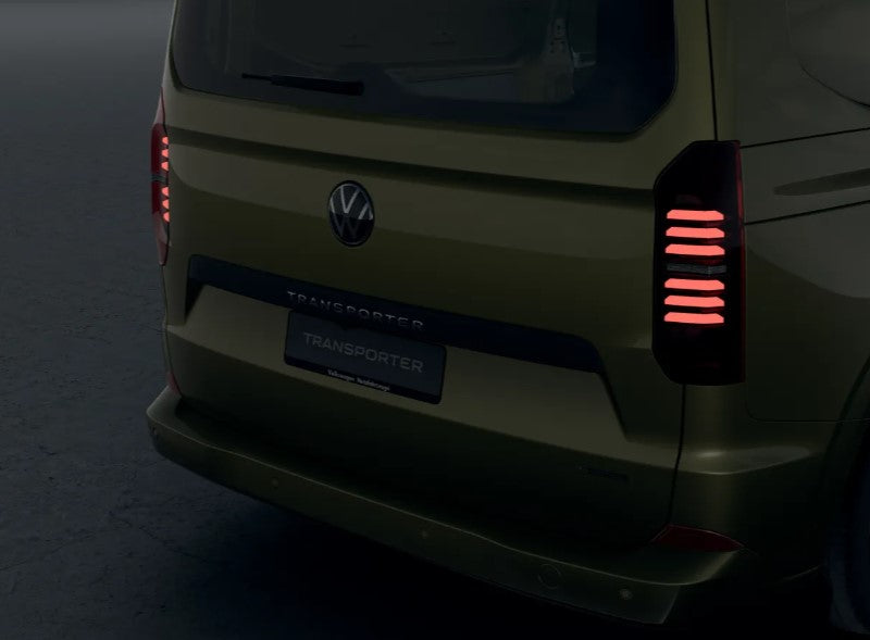 2026 VW EX DEMO T7 4MOTION SWB TRANSPORTER