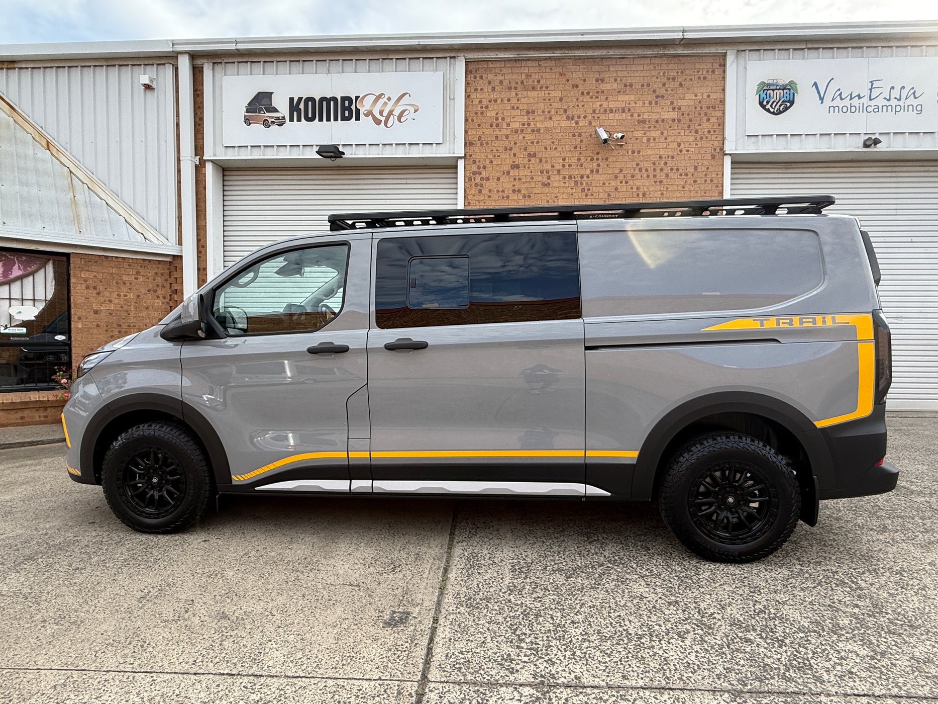 2025 FORD TRANSIT CUSTOM TRAIL 320L 2.0D AWD (NEW) — KombiLife Australia