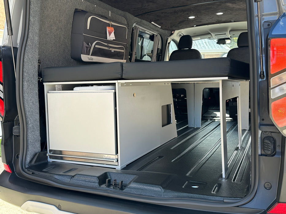 2025 FORD TRANSIT CUSTOM TRAIL 320L 2.0D AWD (NEW)