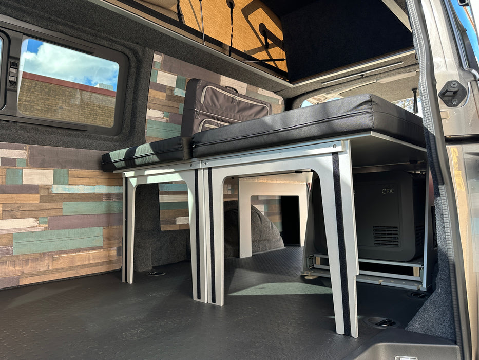 2024 VW TRANSPORTER TDI340 LWB T6.1 - MOJAVE BEIGE - [NEAR NEW]