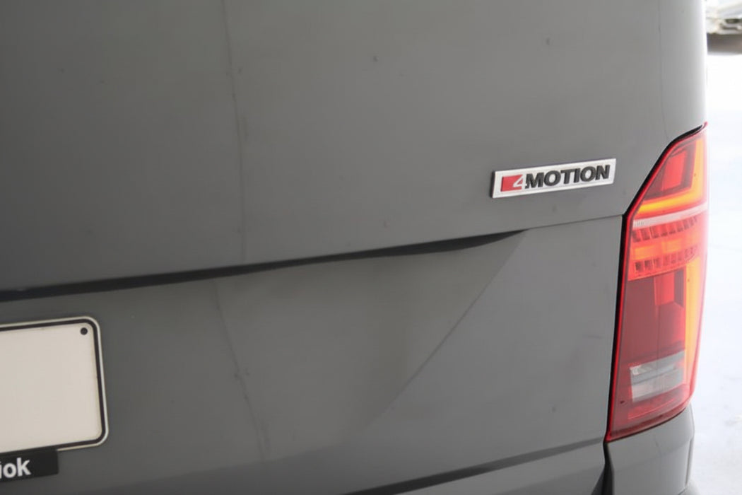 2023 VW MULTIVAN LWB 4MOTION - RARE [USED]