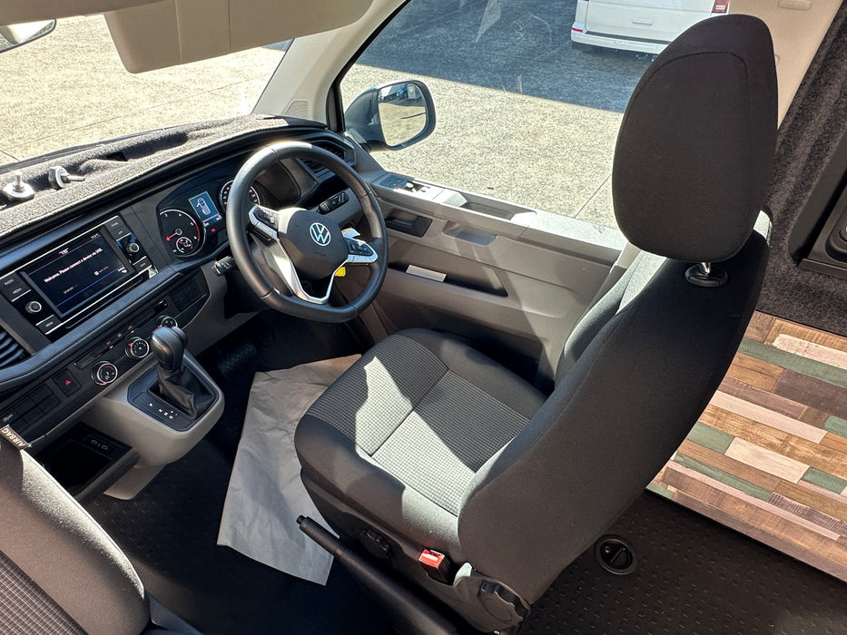 2024 VW TRANSPORTER TDI340 LWB T6.1 - MOJAVE BEIGE - [NEAR NEW]