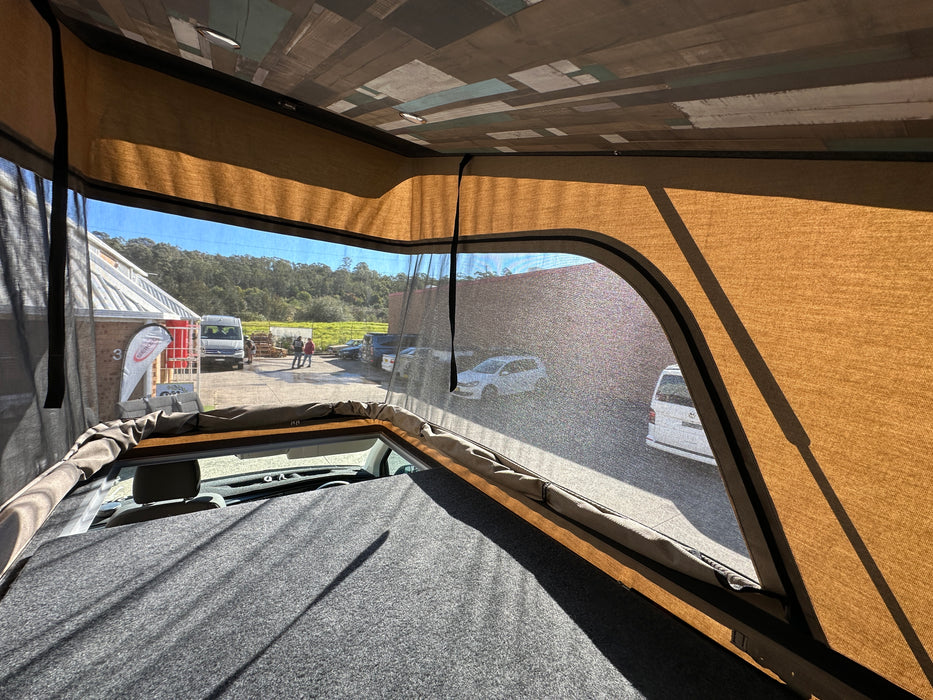 2024 VW TRANSPORTER TDI340 LWB T6.1 - MOJAVE BEIGE - [NEAR NEW]