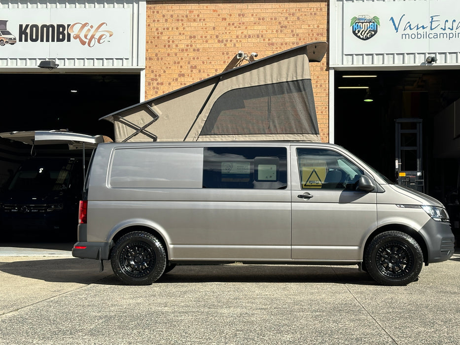 2024 VW TRANSPORTER TDI340 LWB T6.1 - MOJAVE BEIGE - [NEAR NEW]