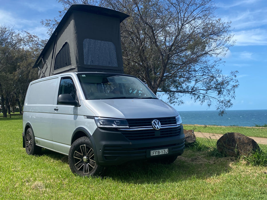 VW T4 Caravelle - An RV with Solar Energy and Space for Small Families