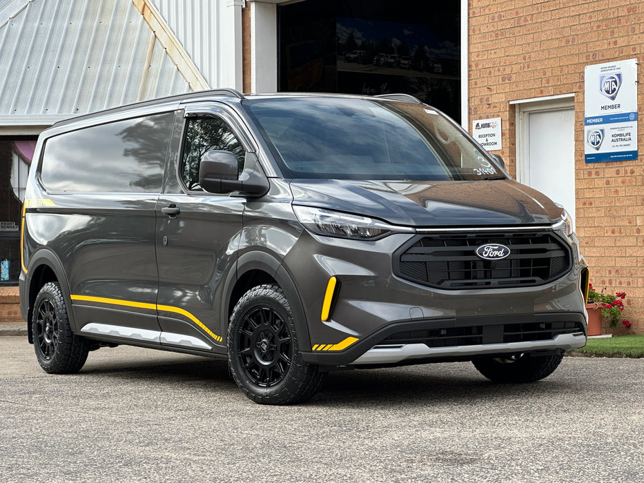 2025.75 TRANSIT CUSTOM TRAIL 320L 2.0D AWD  (New)