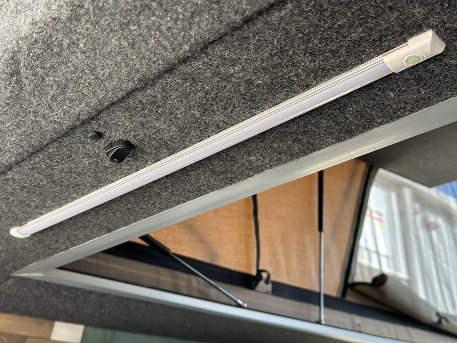 2024 VW TRANSPORTER TDI340 LWB T6.1 - MOJAVE BEIGE - [NEAR NEW]