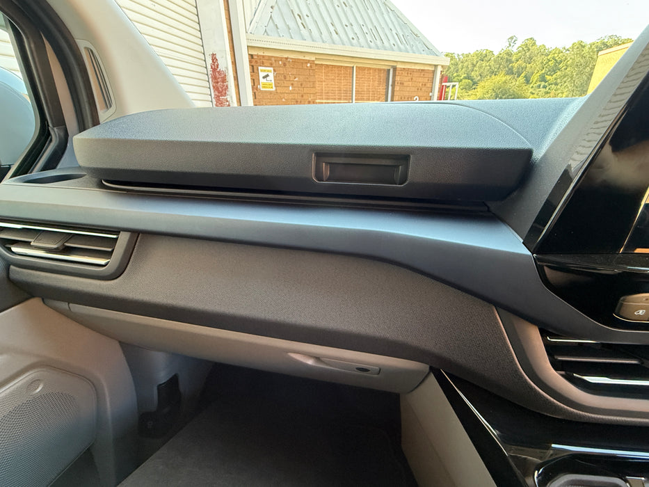 MY25 TOURNEO 5-8 SEAT LUXURY ACTIVE CAMPER [NEW]