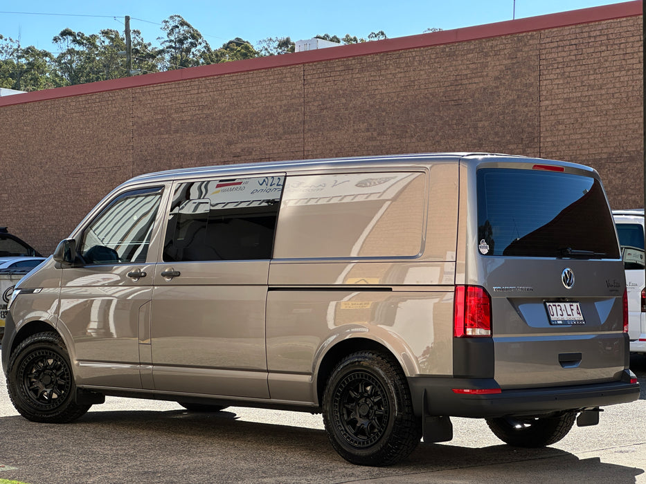 2024 VW TRANSPORTER TDI340 LWB T6.1 - MOJAVE BEIGE - [NEAR NEW]