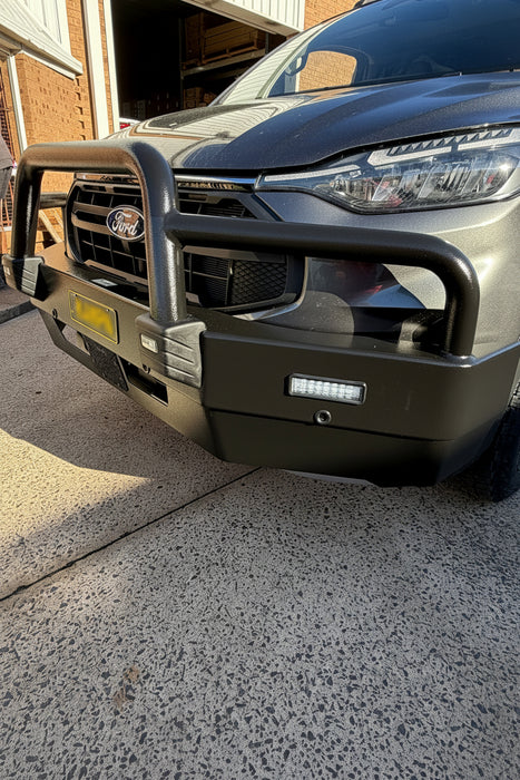 Ford_Transit_Volkswagen_Transporter_T7_Bullbar_Frontal_Protection-Side-View