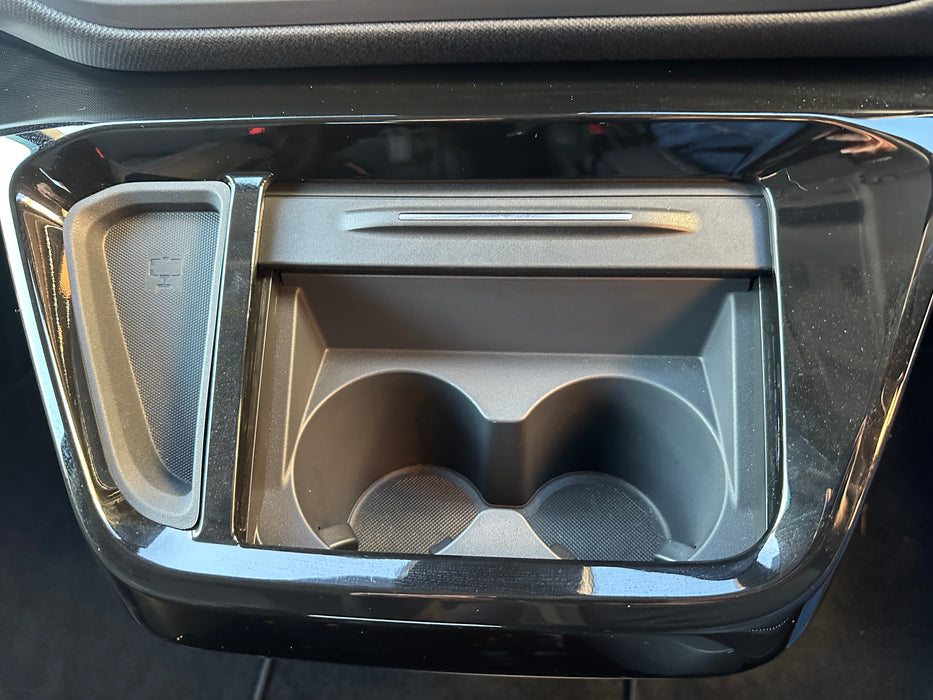 MY24.75 TOURNEO 5-8 SEAT LUXURY ACTIVE CAMPER [NEW]