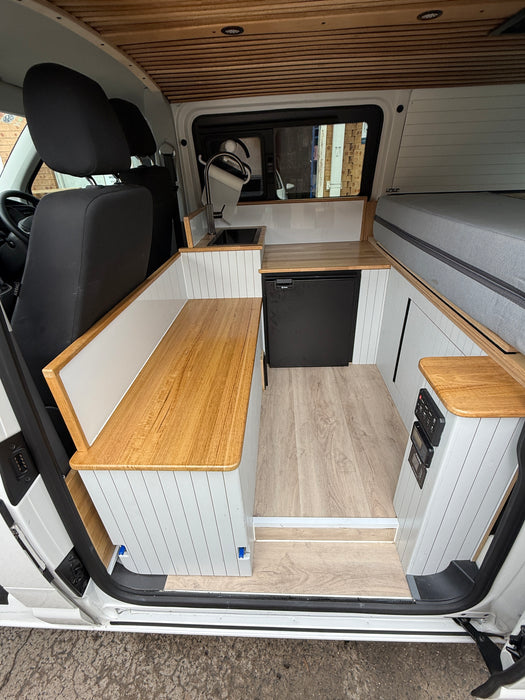 2024 VW TRANSPORTER - AS NEW  - BESPOKE CAMPER [USED]