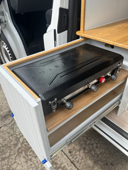 2024 VW TRANSPORTER - AS NEW  - BESPOKE CAMPER [USED]