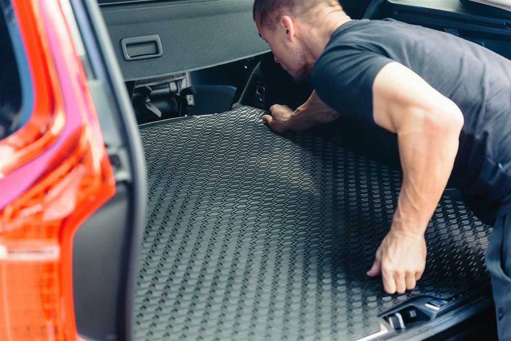 KombiLife All-Weather Rubber Boot Liner For VW ID. Buzz LWB GTX (7 Seater)