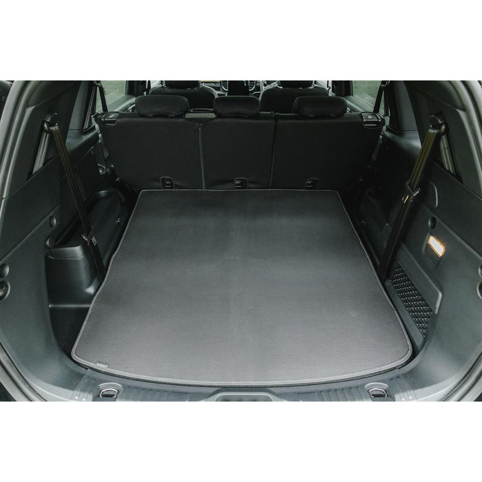 KombiLife Executive Rubber Floor Mats For VW ID. Buzz LWB GTX (7 Seater)