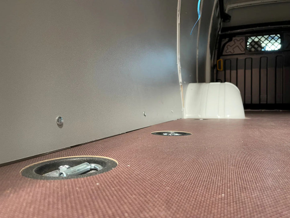 Floor Panel For Mercedes-Benz Sprinter RWD/4×4 – Mid Wheel Base