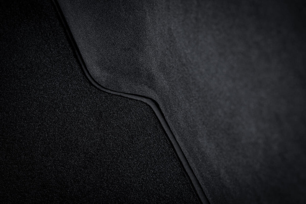 KombiLife Platinum Carpet Boot Liner For ID. Buzz LWB (7 Seater)