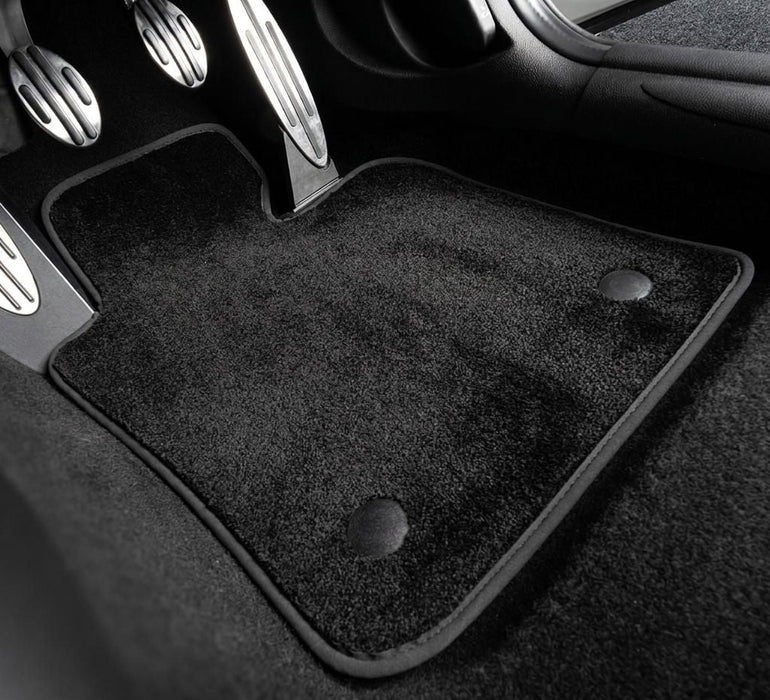 KombiLife Platinum Carpet Car Mats For VW T7 Multivan (7 Seater) – Full Set