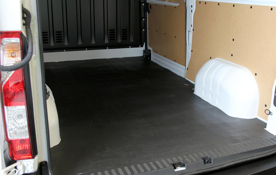 KombiLife Double Sided Rubber Boot Liner for VW Caddy 5 Cargo (2021+)