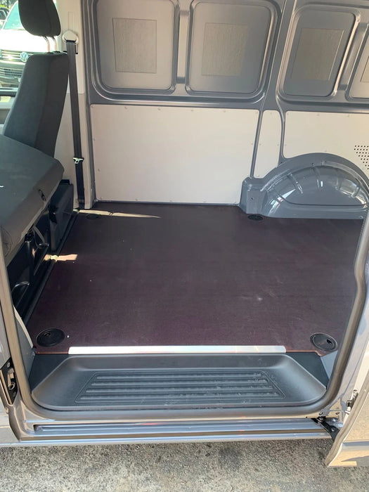 Floor – SWB Single Sliding Door with Integrated Edge Protection for VW T5 / T5.1 / T6 / T6.1 Transporter