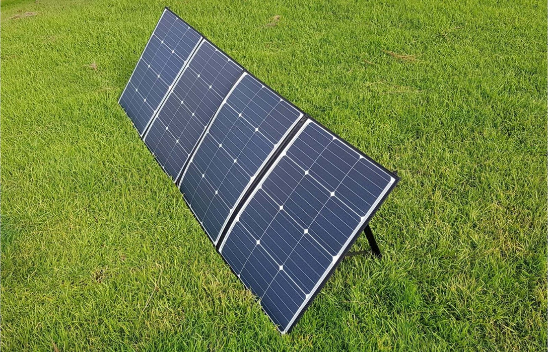 235W Folding Solar Blanket