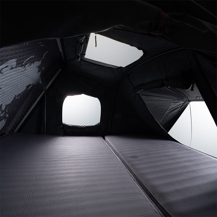 iKamper - Skycamp DLX- Roof Top Tent - sleeps 4 people
