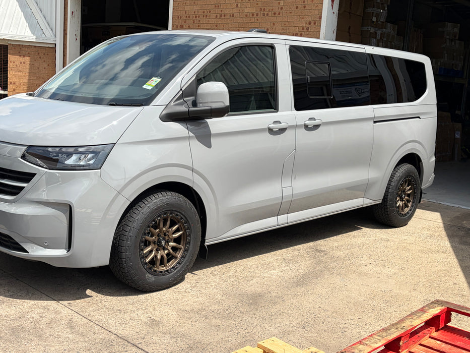 Fixed Window REAR LEFT - LWB - VW T7 Transporter / Ford Transit Custom V710