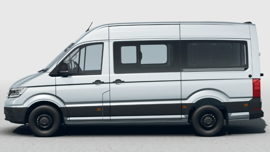 2025 4MOTION VOLKSWAGEN CRAFTER TDI410 MWB 3.88t - OYSTER SILVER METALLIC [NEW]