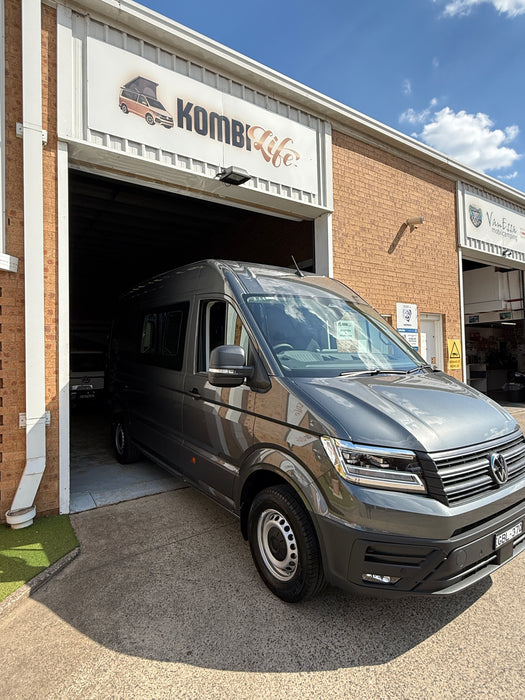2026 VW CRAFTER 4MOTION TDI410 MWB 3.88t - INDIUM GREY METALLIC [NEW]