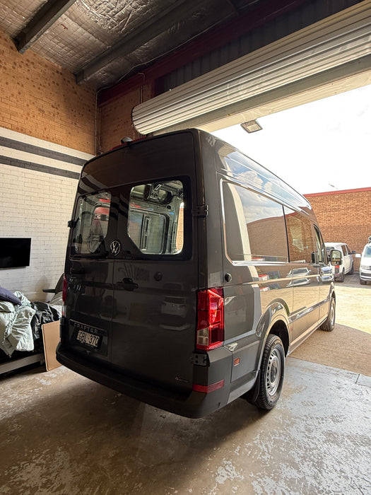 2026 VW CRAFTER 4MOTION TDI410 MWB 3.88t - INDIUM GREY METALLIC [NEW]