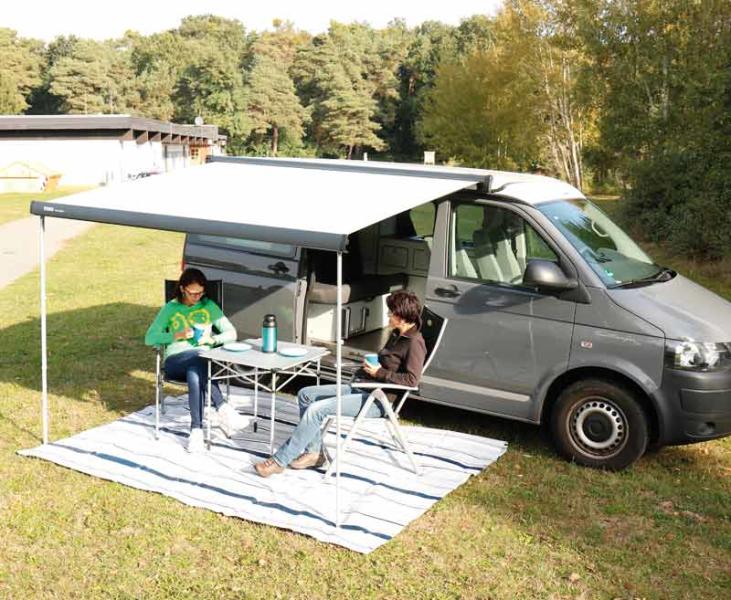 Thule Awning with MultiRail Adaptor and Rain Gutter - SWB