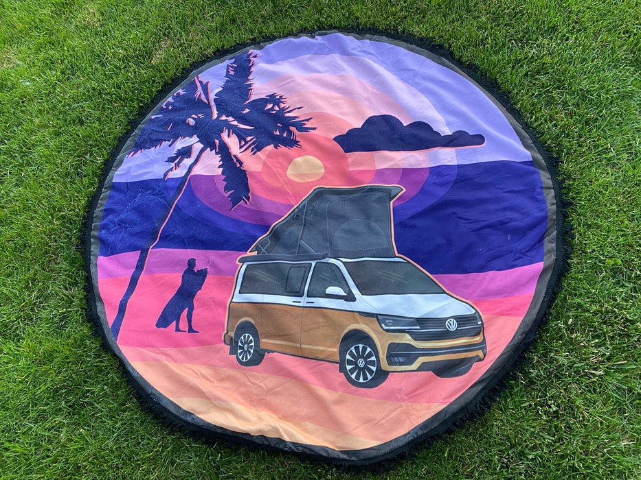 KombiLife Beach Towel "Love the KombiLife" - VW California Sunset Scene - Round - 1.5m