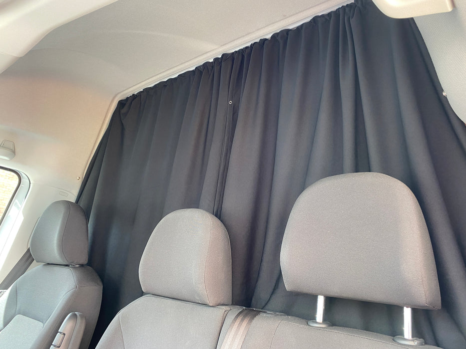 VW Crafter (2017-onwards) - 1pc Cab Partition Curtain